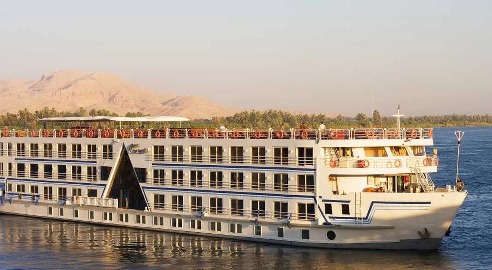 Excursión de un día a Luxor desde Asuán