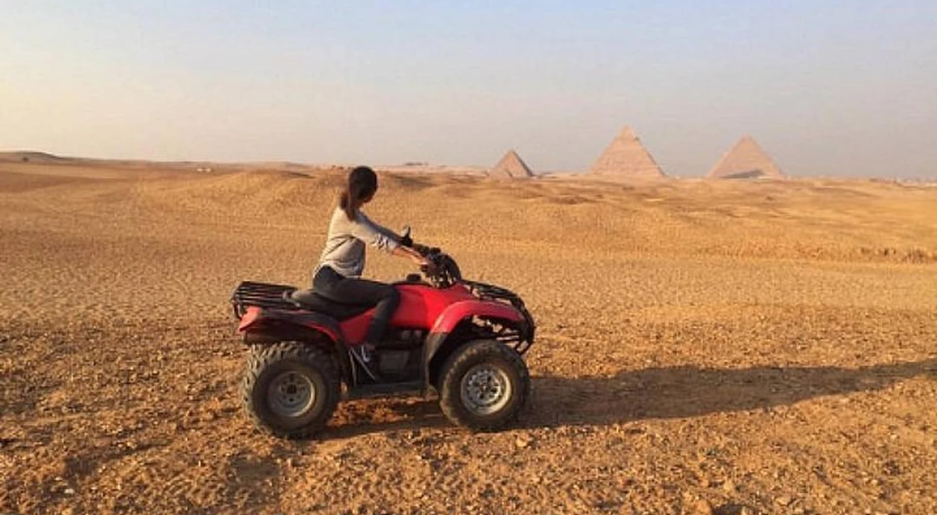 Ruta en quad por las Pirámides de Guiza